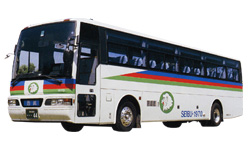 大型バス 2